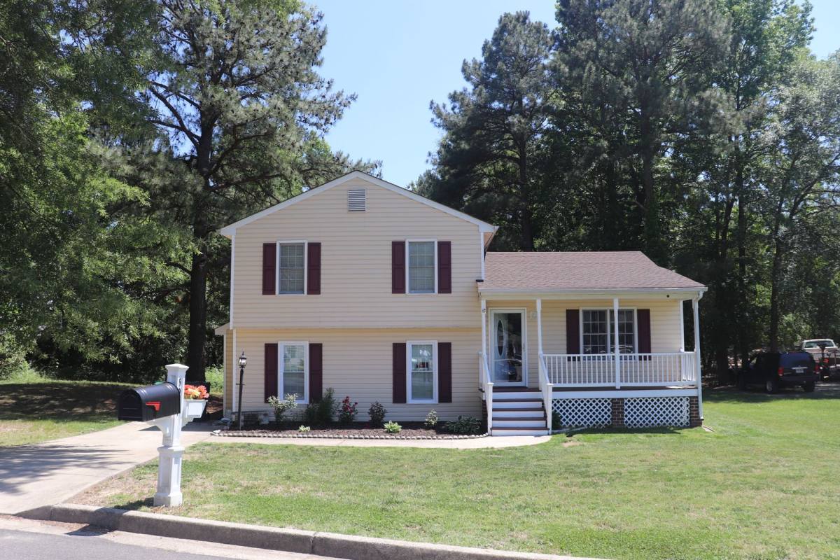 House for rent at 6001 Yates Lane, Richmond, VA 23223