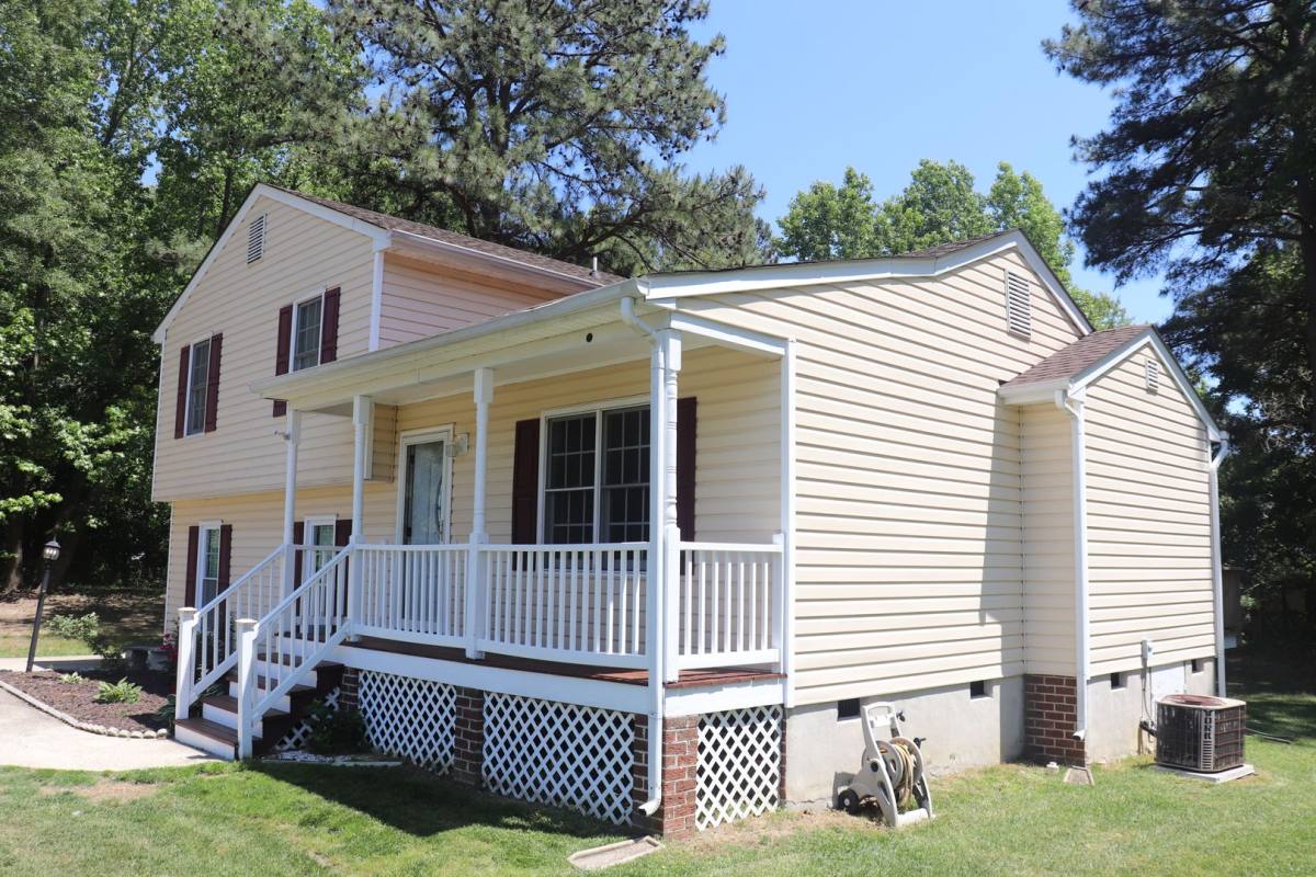 House for rent at 6001 Yates Lane, Richmond, VA 23223