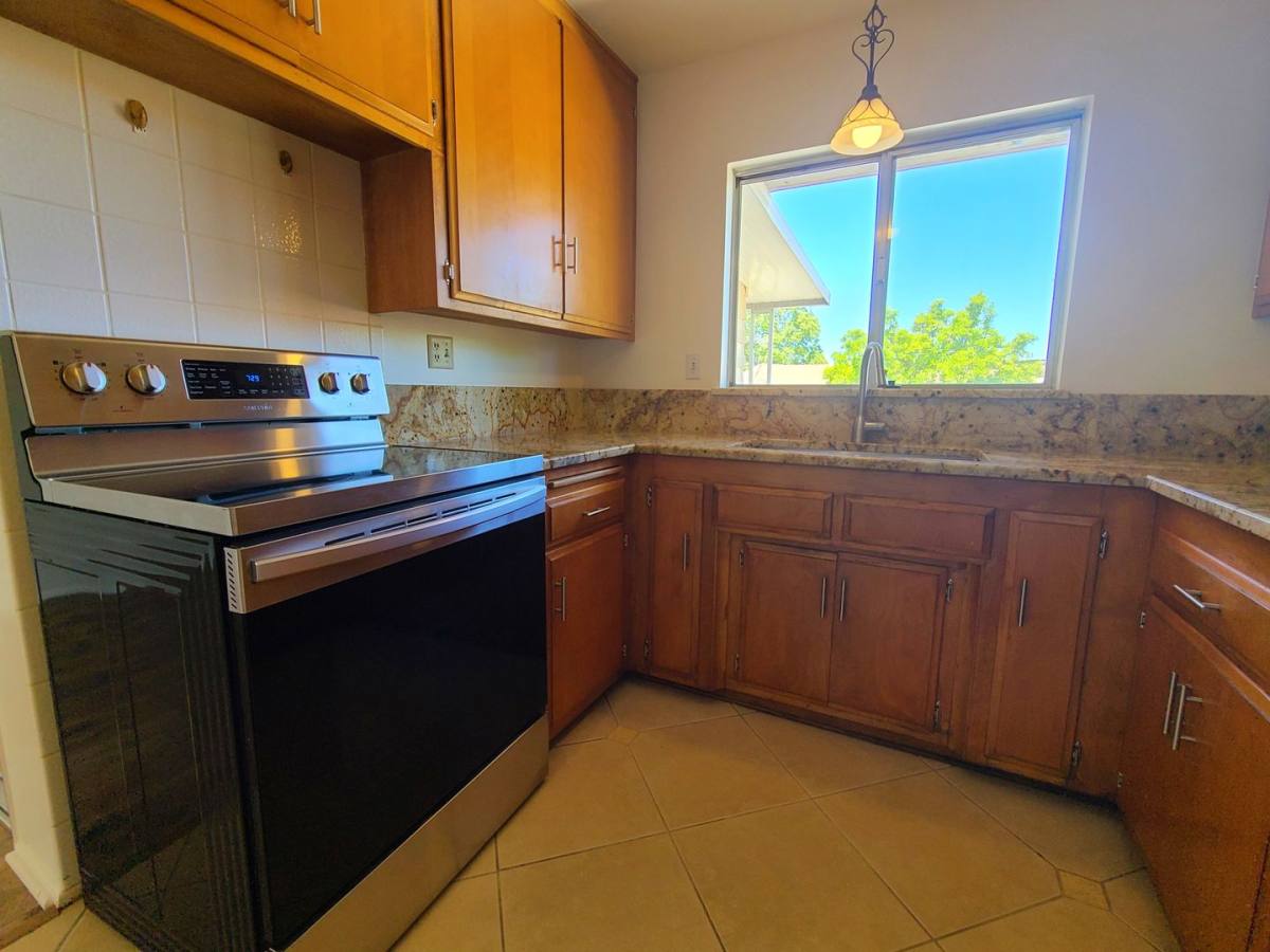House for rent at 11904 4th St, Yucaipa, CA 92399