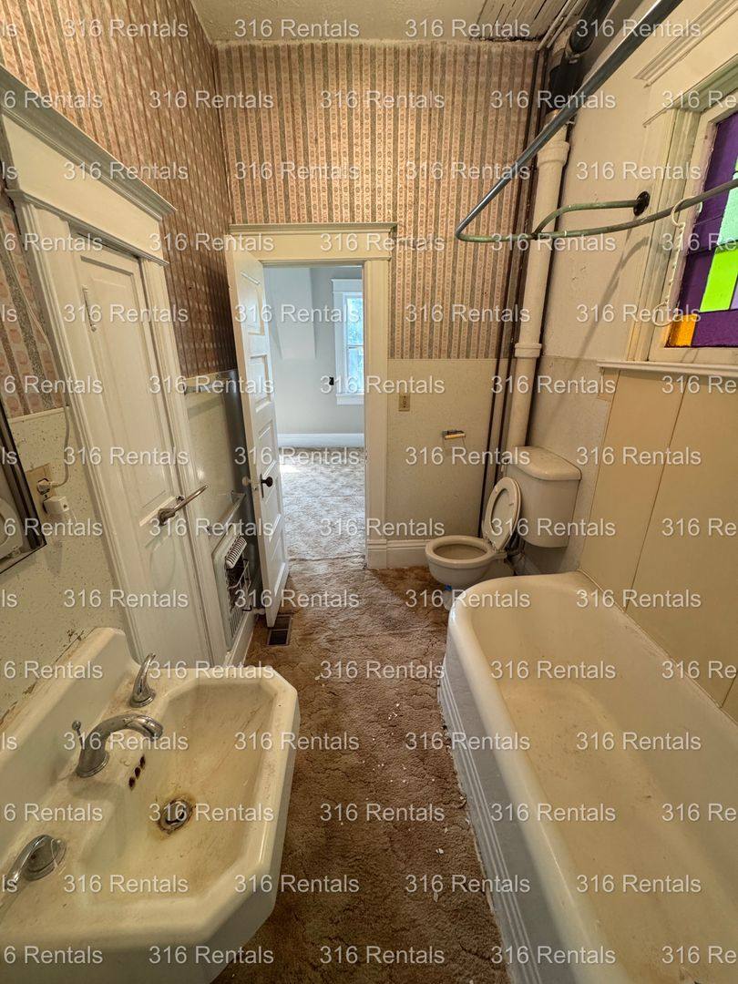 House for rent at 425 E 3rd St, Newton, KS 67114