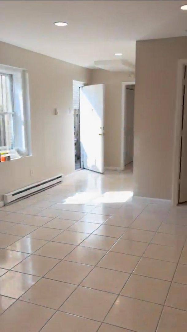 Apartment for rent at 351 15th Ave, Newark, NJ 07103