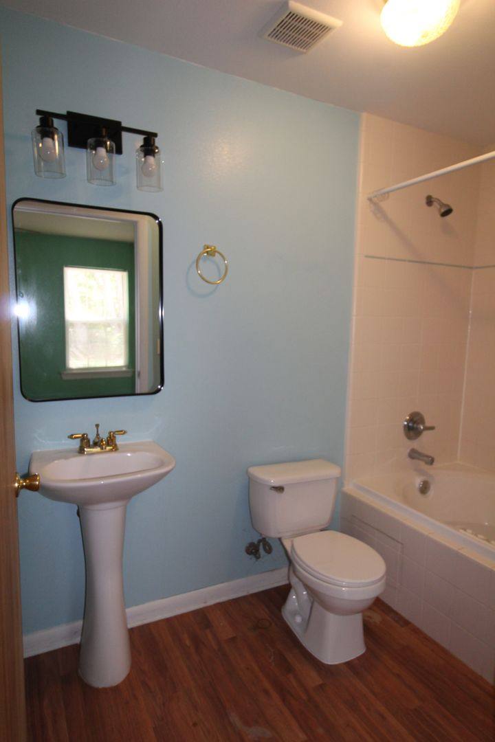House for rent at 99 Carter Rd, Crawfordville, FL 32327