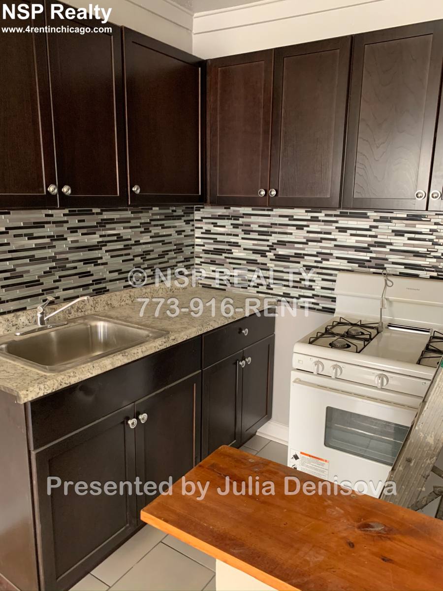 Apartment for rent at 56685 N Ridge #3S, Chicago, IL 60660
