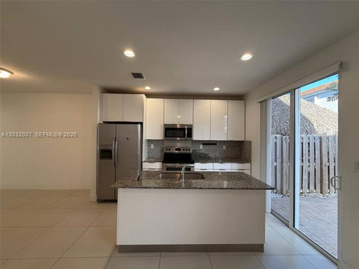 Townhouse for rent at 14181 SW 126th Path, Miami, FL 33186