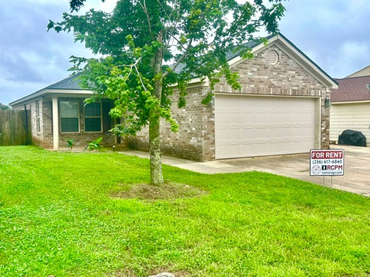 House for rent at 140 Harold Murphy Dr, Madison, AL 35756