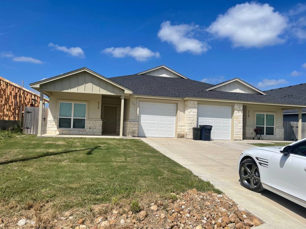 Apartment for rent at 511 Cr, Jarrell, TX 76537