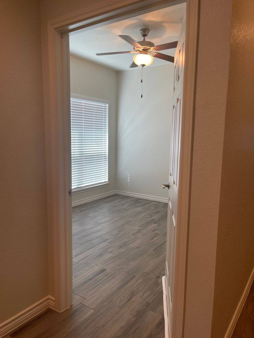 Apartment for rent at 511 Cr, Jarrell, TX 76537