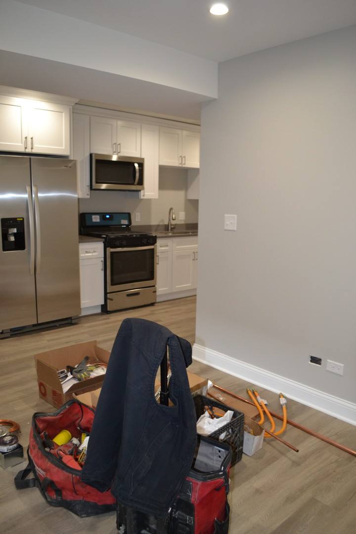 Apartment for rent at 3233 W Fullerton #G, Chicago, IL 60647