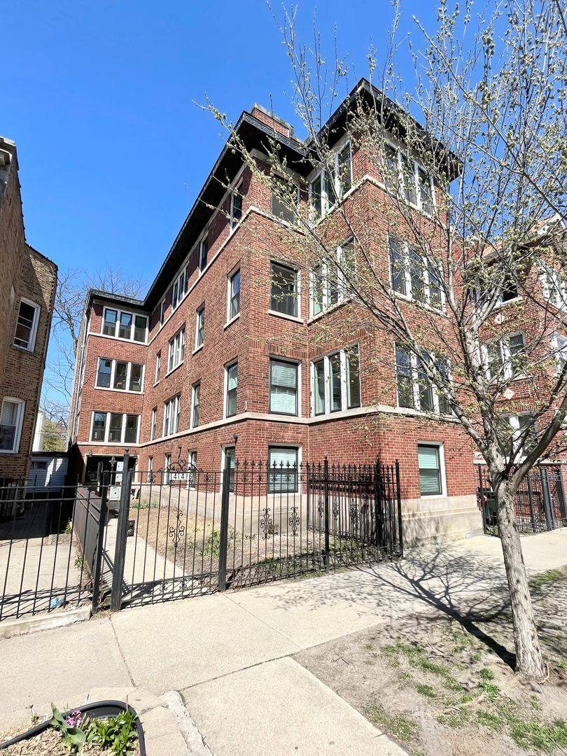 Apartment for rent at 1414-16 W Argyle - 1416 #1, Chicago, IL 60640