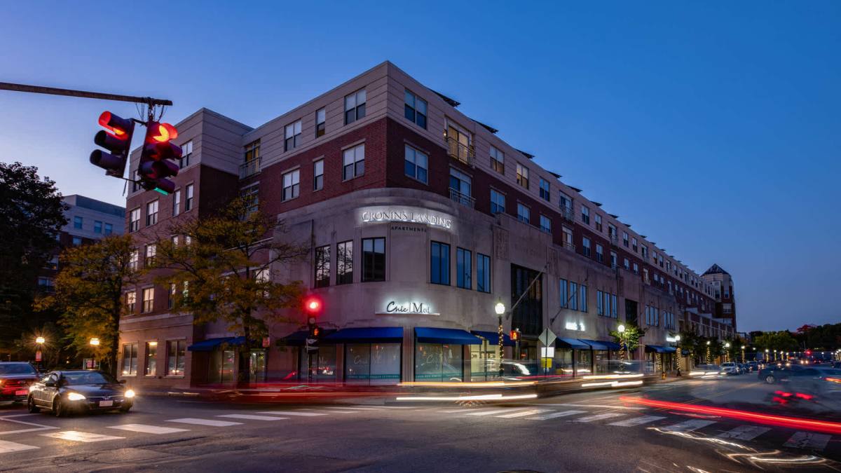 Apartment for rent at 25 Crescent St #513, Waltham, MA 02453