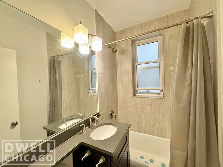 Apartment for rent at 511 W Belmont Ave #26, Chicago, IL 60657