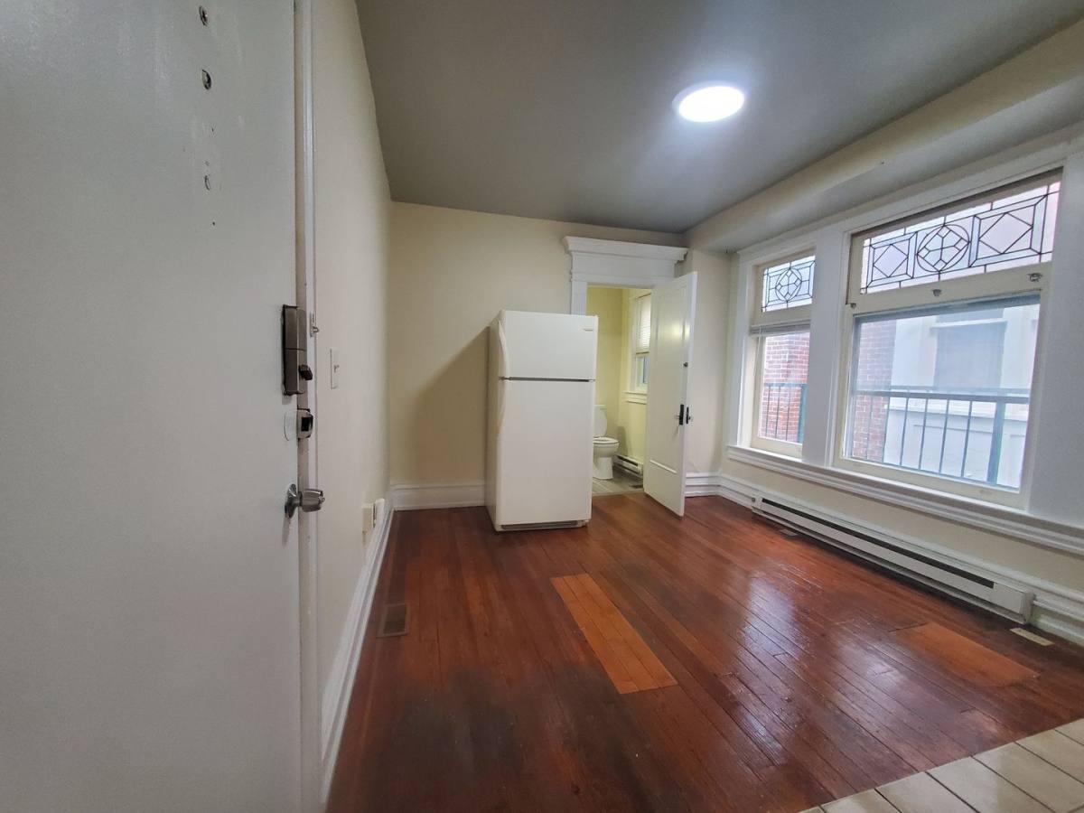 Apartment for rent at 1639 W Turner St, Allentown, PA 18104