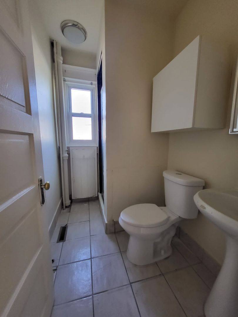 Apartment for rent at 1639 W Turner St, Allentown, PA 18104