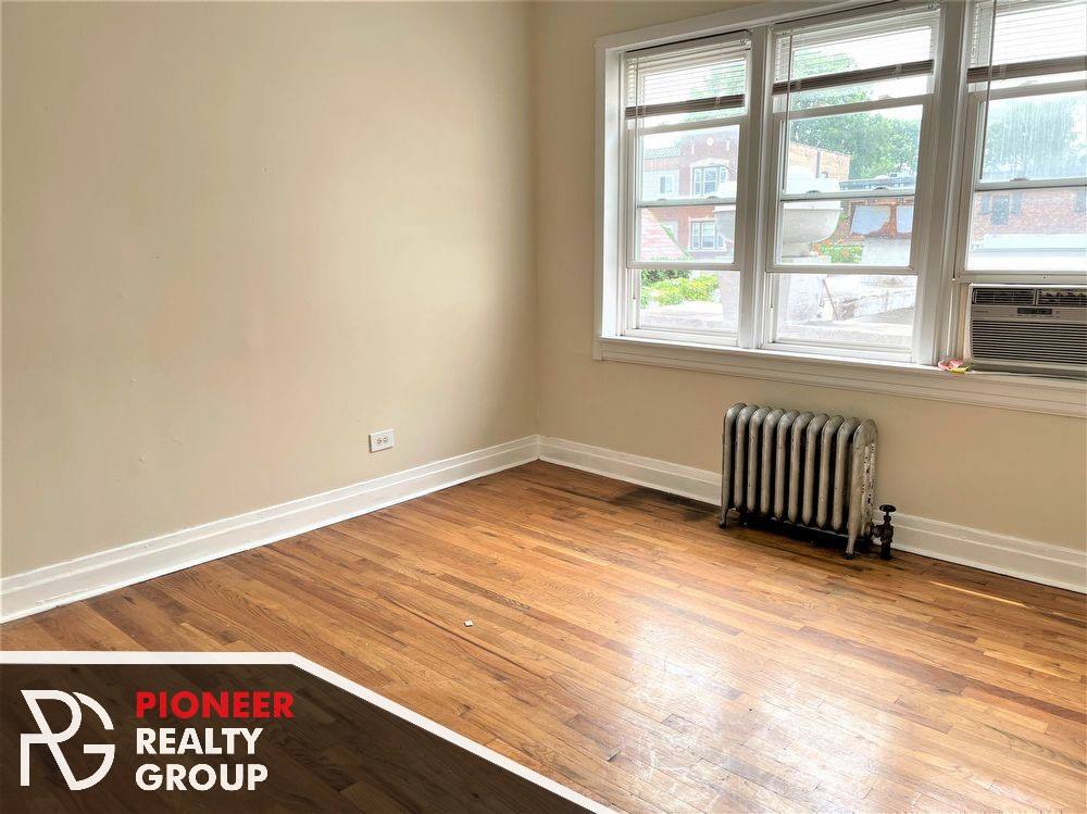 Apartment for rent at 4409 N Kenneth Ave #1A, Chicago, IL 60630