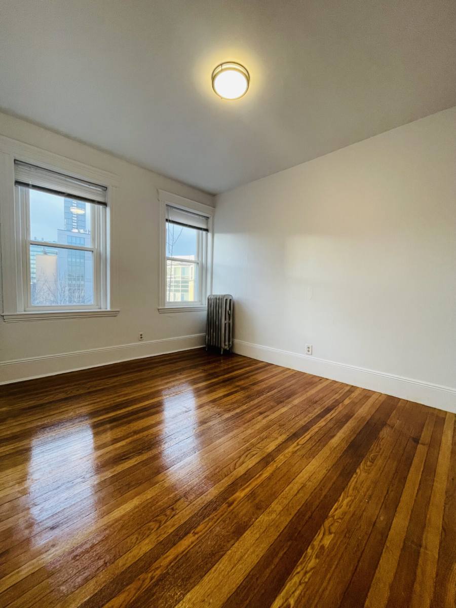 Apartment for rent at 11 Tetlow St #46, Boston, MA 02115
