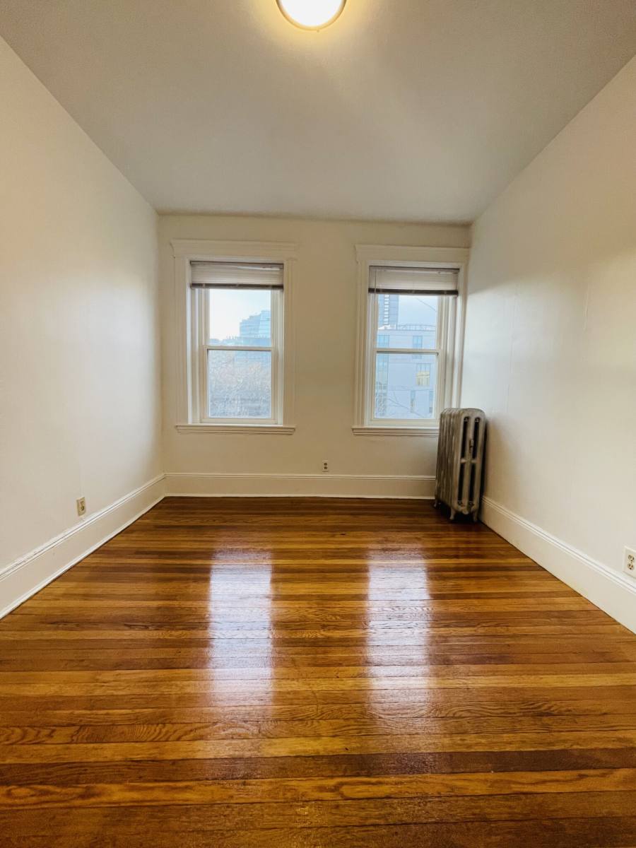 Apartment for rent at 11 Tetlow St #46, Boston, MA 02115