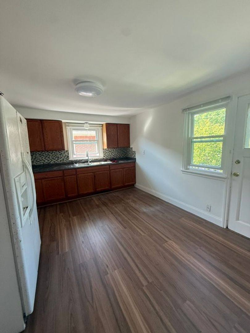 Apartment for rent at 4619 W Fond Du Lac Ave, Milwaukee, WI 53216