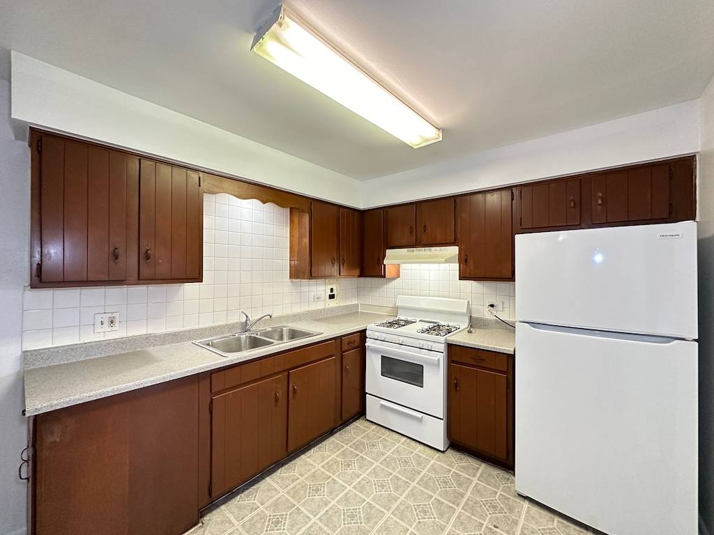Apartment for rent at 428 30 Stevens #P401, Addison, IL 60101