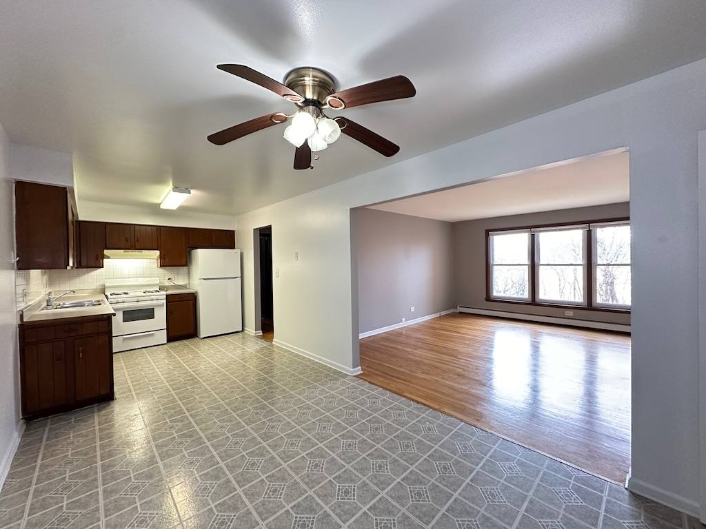 Apartment for rent at 430 30 Stevens #D401, Addison, IL 60101