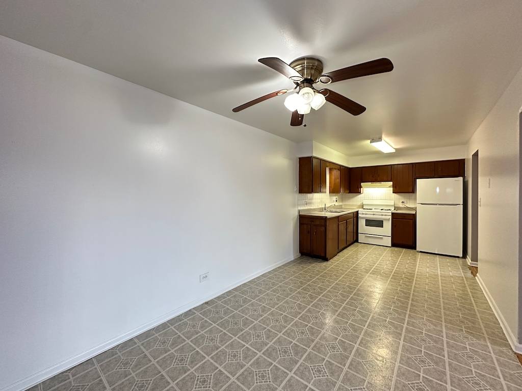Apartment for rent at 430 30 Stevens #D401, Addison, IL 60101