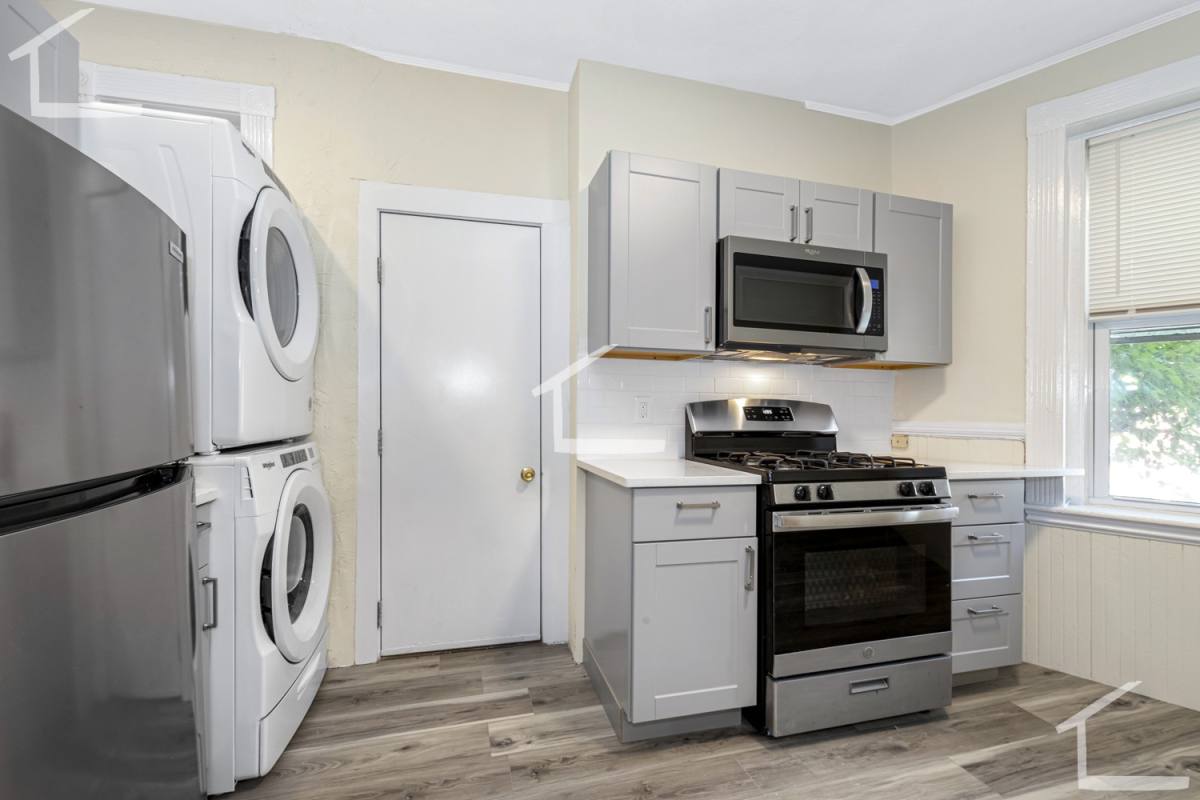 Apartment for rent at 46 Brackett St #2, Brighton, MA 02135