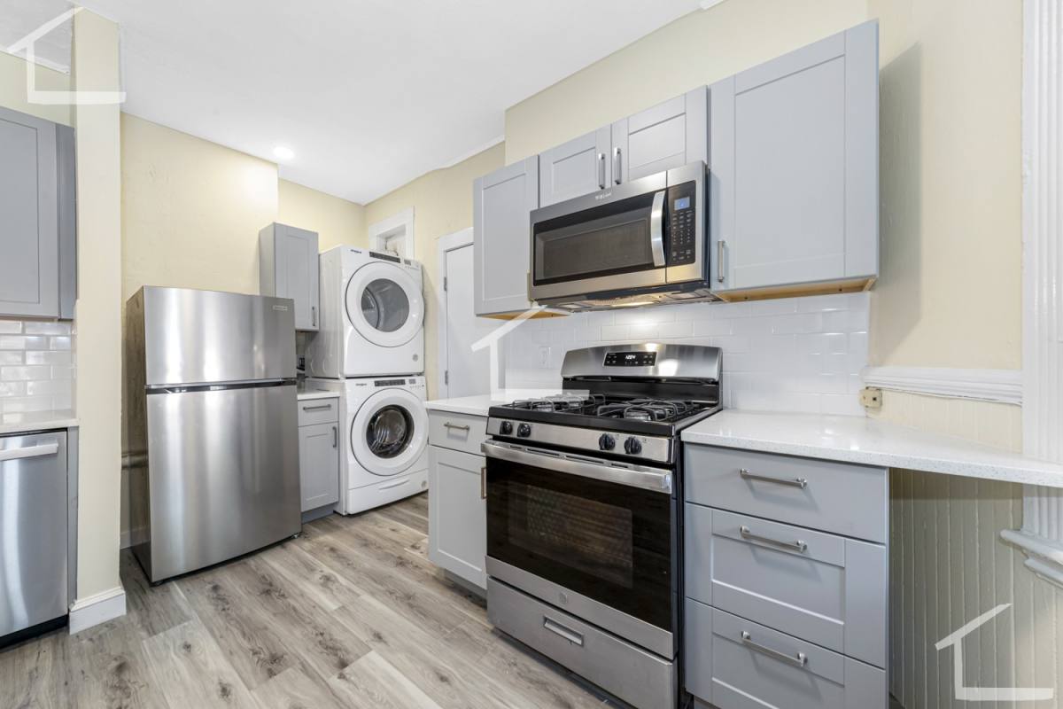 Apartment for rent at 46 Brackett St #2, Brighton, MA 02135