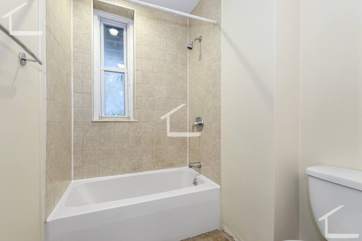 Apartment for rent at 46 Brackett St #2, Brighton, MA 02135