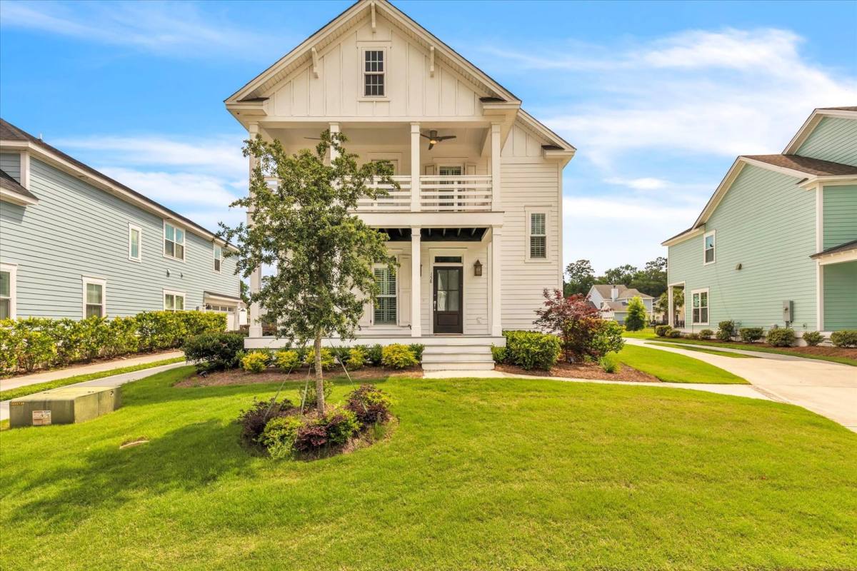 House for rent at 158 Bluffside Circle, Savannah, GA 31406