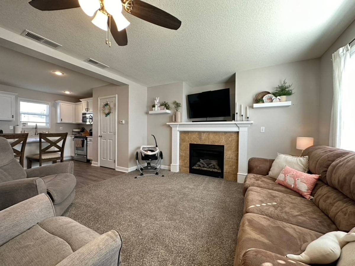 House for rent at 1709 Crabapple Lane, Granger, IA 50109