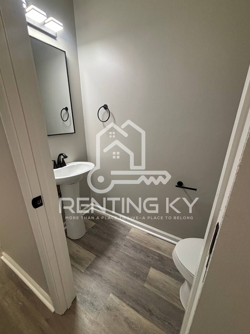 Townhouse for rent at 1414 Westwood Dr, Winchester, KY 40391