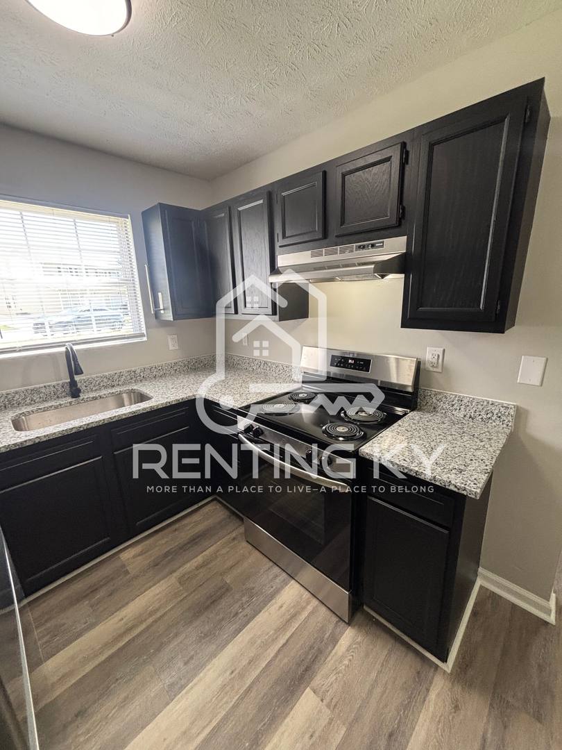 Townhouse for rent at 1414 Westwood Dr, Winchester, KY 40391