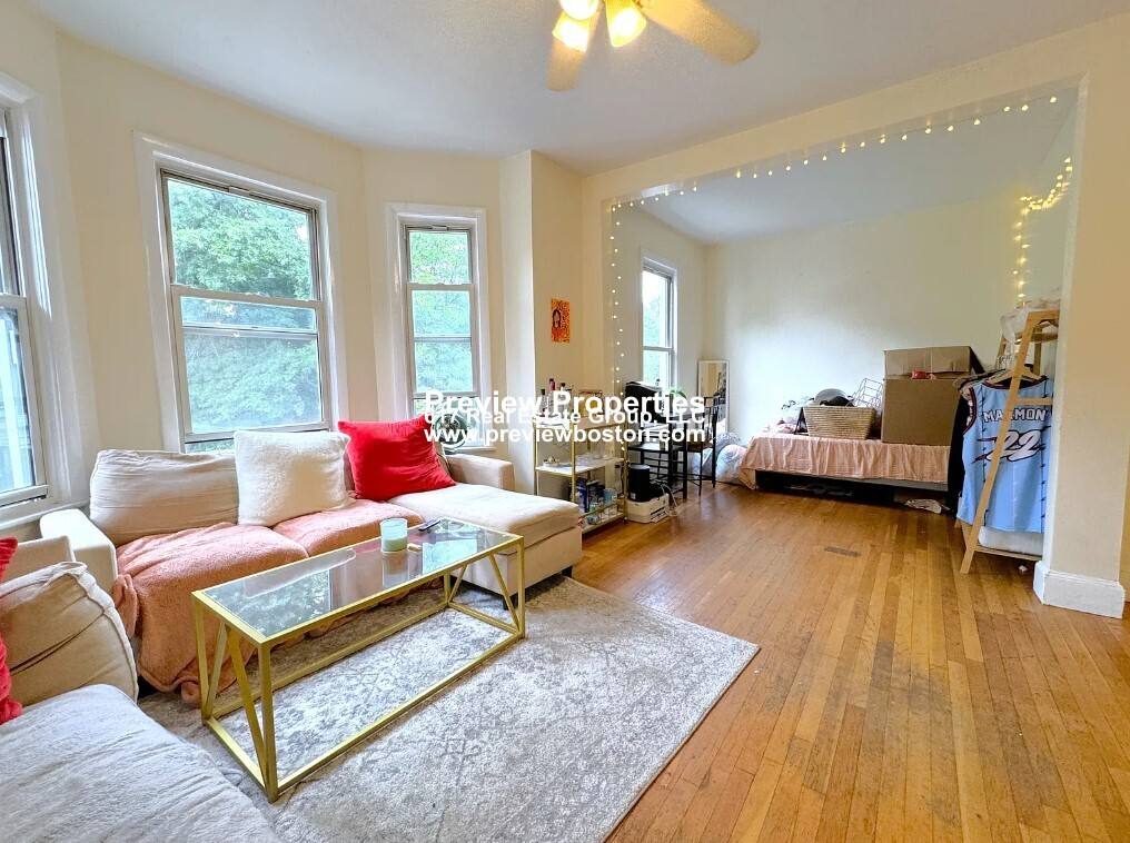 Apartment for rent at 216 Freeman St #2P, Brookline, MA 02445