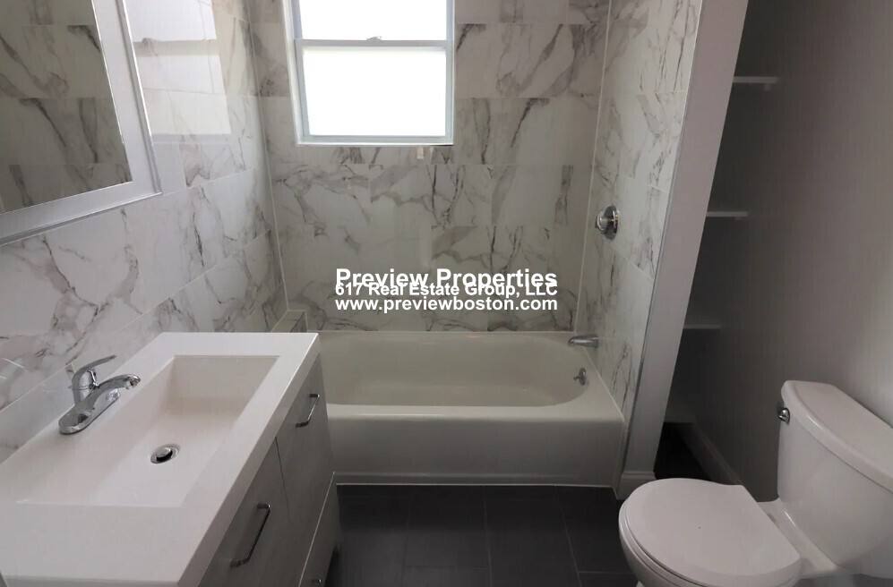 Apartment for rent at 2572 Massachusetts Ave #2P, Cambridge, MA 02139