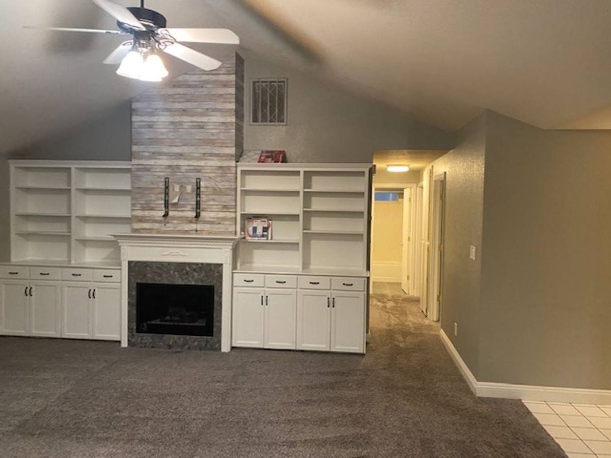 House for rent at 1364 Brook Court, Medford, OR 97504