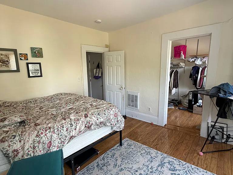 Apartment for rent at 4 Watson St #2L, Cambridge, MA 02139