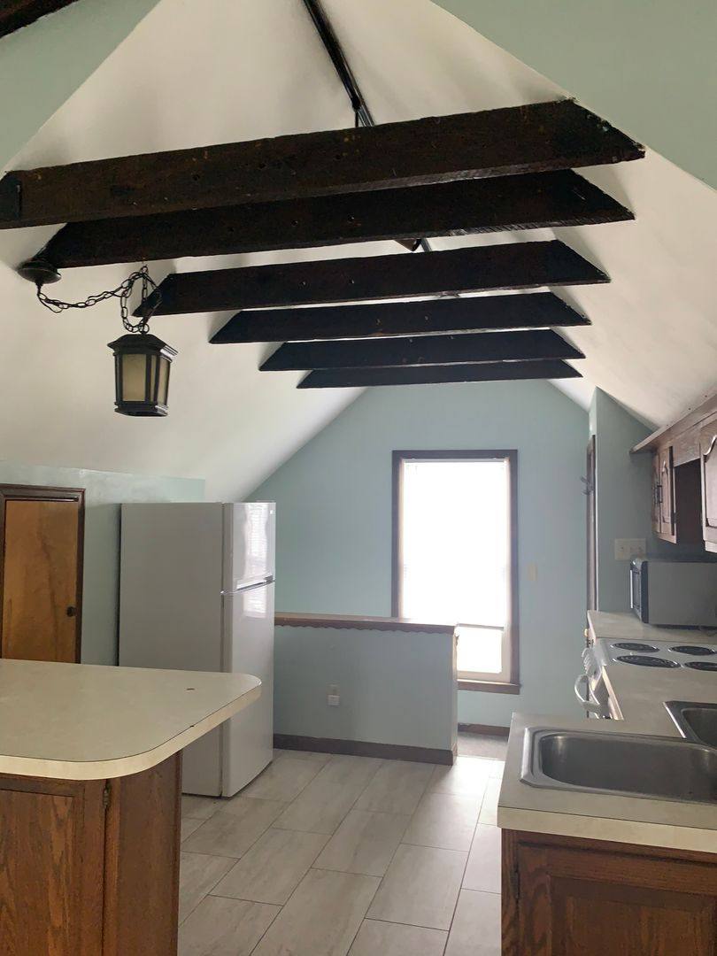 Apartment for rent at 2320 Prince St, Dubuque, IA 52001