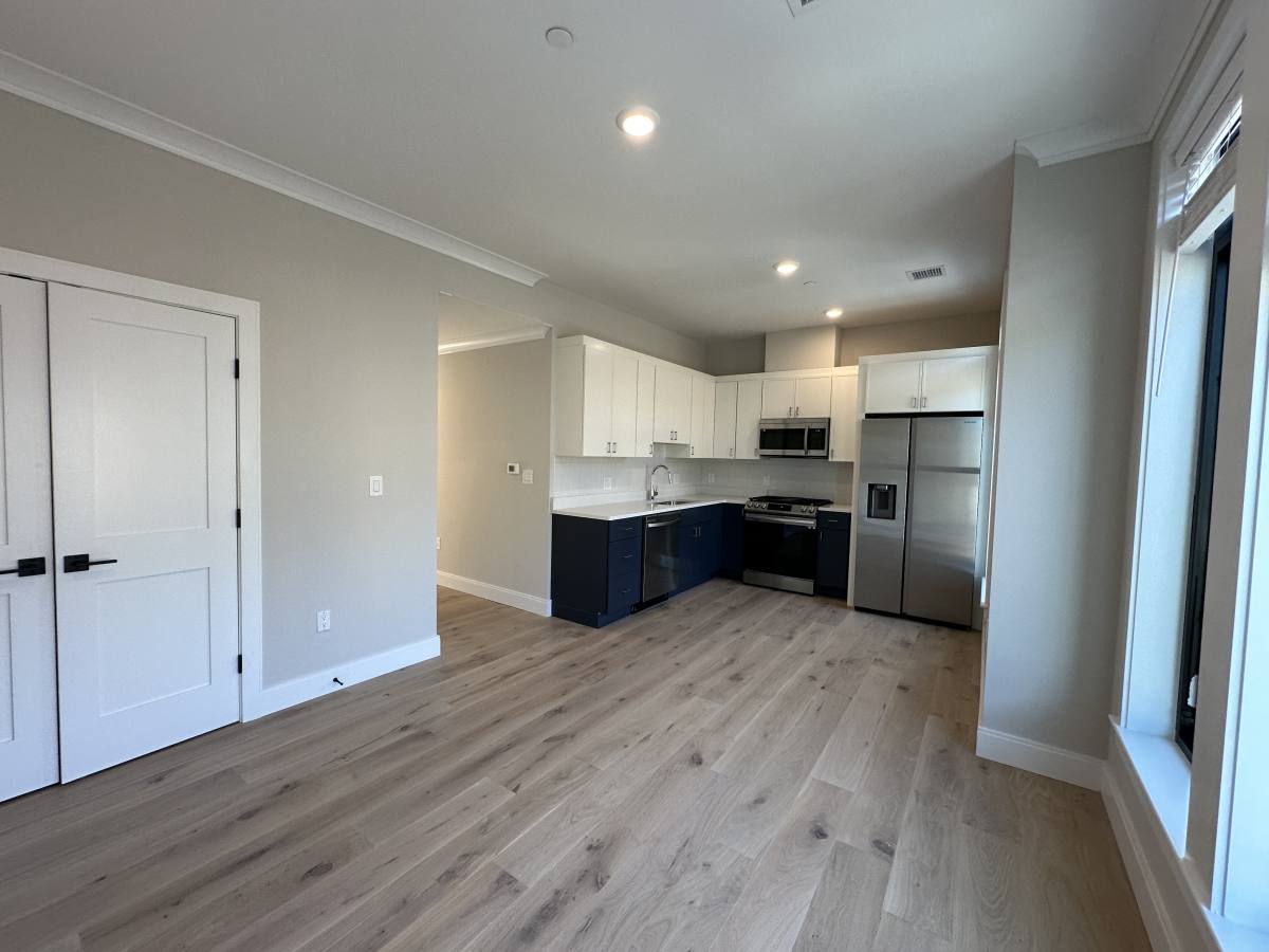 Apartment for rent at 157 Everett St #305E, Allston, MA 02134