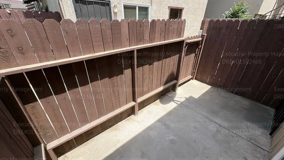 Apartment for rent at 4220 Parker Ave, Bakersfield, CA 93309
