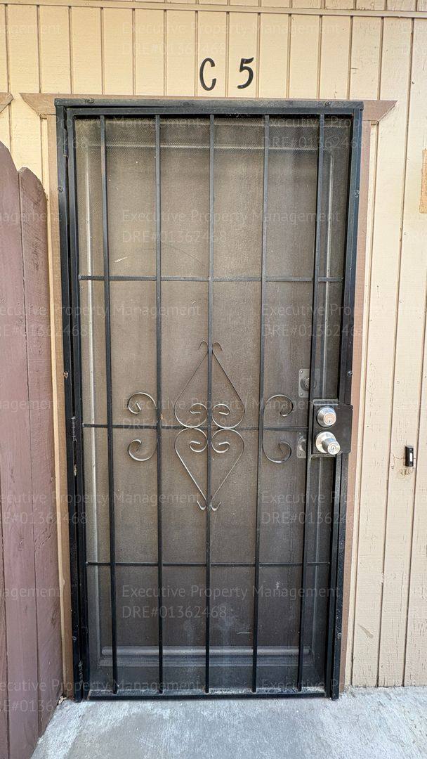 Apartment for rent at 4220 Parker Ave, Bakersfield, CA 93309