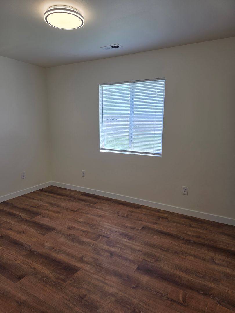 House for rent at 6020 K Rd NE, Moses Lake, WA 98837