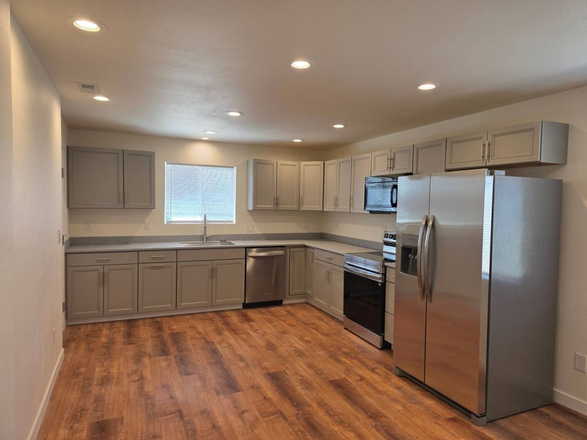 House for rent at 6020 K Rd NE, Moses Lake, WA 98837