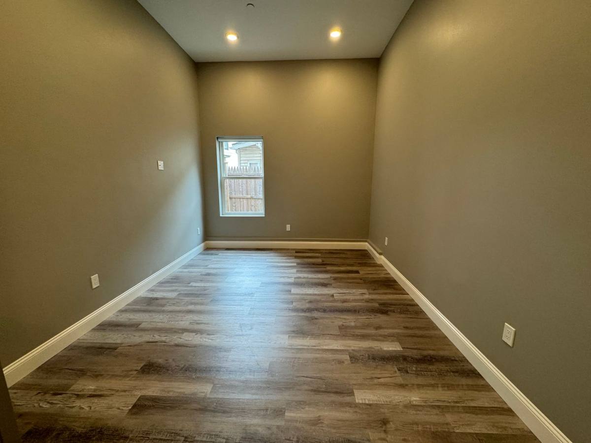 Apartment for rent at 38 Walnut Ave, Revere, MA 02151