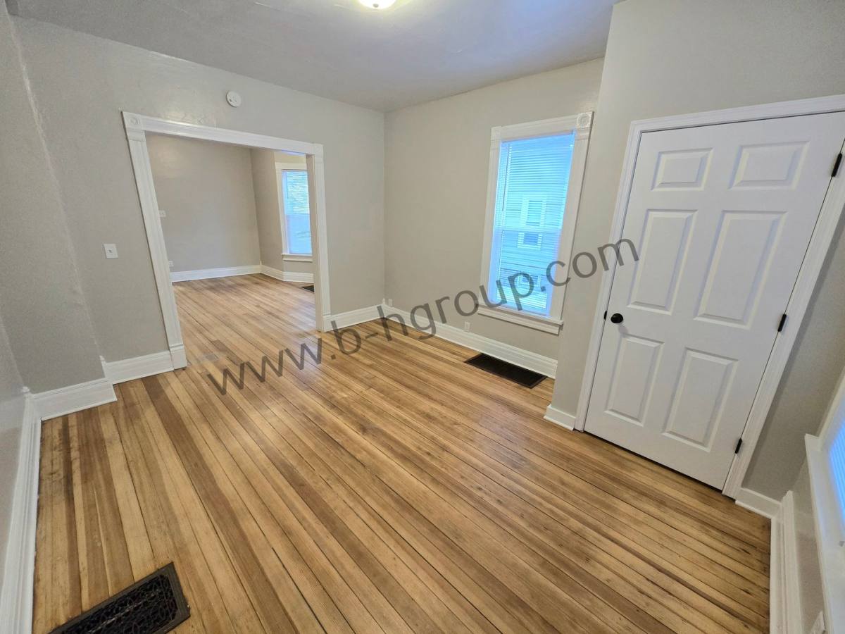 Apartment for rent at 6527 18th Ave, Kenosha, WI 53143
