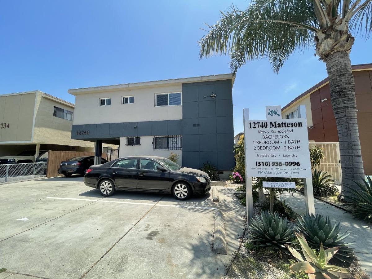 Apartment for rent at 12740 Matteson Ave, Los Angeles, CA 90066