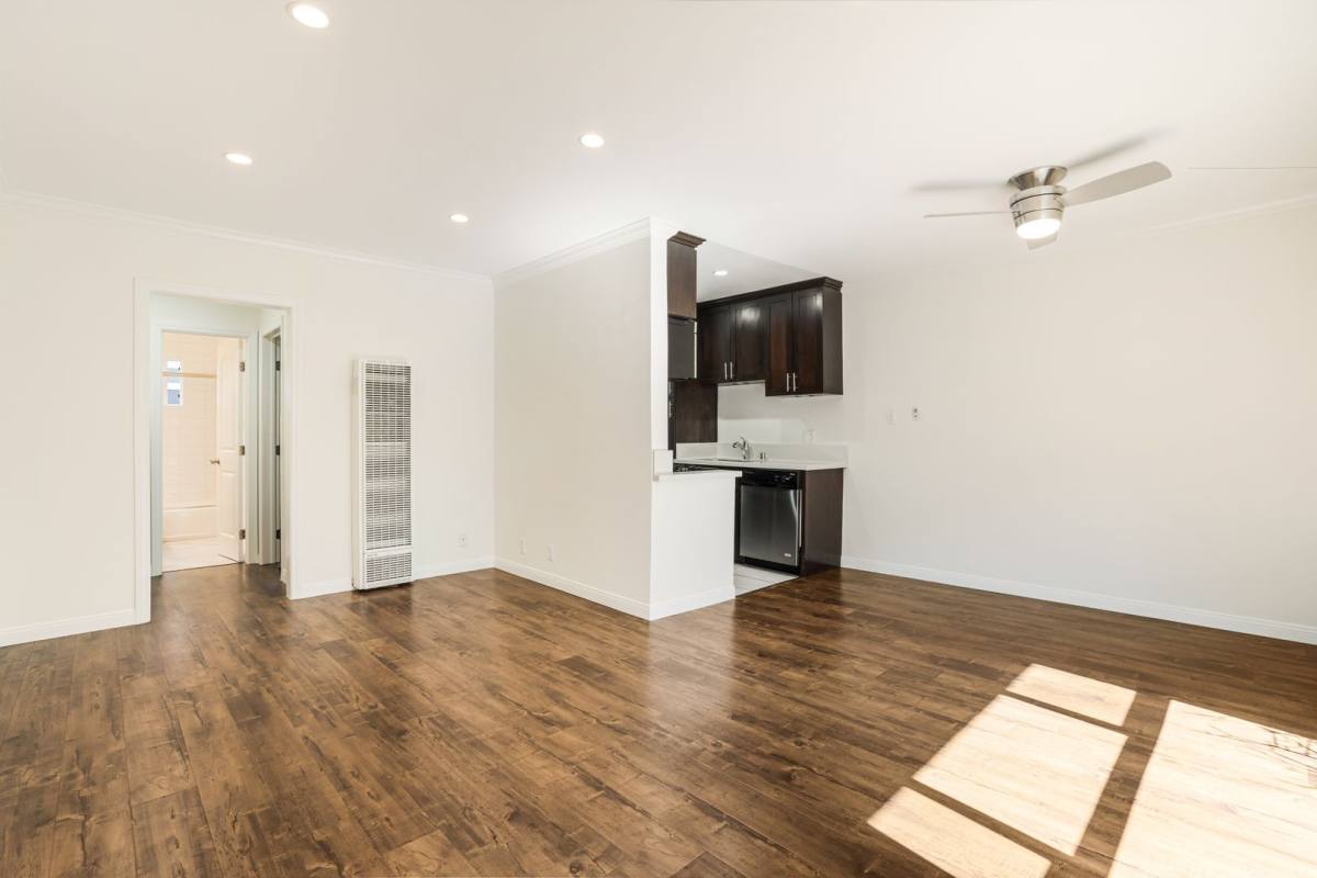 Apartment for rent at 12740 Matteson Ave, Los Angeles, CA 90066
