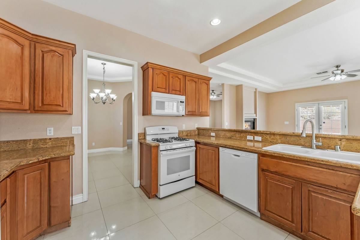House for rent at 7205 Madonna Dr, Las Vegas, NV 89156