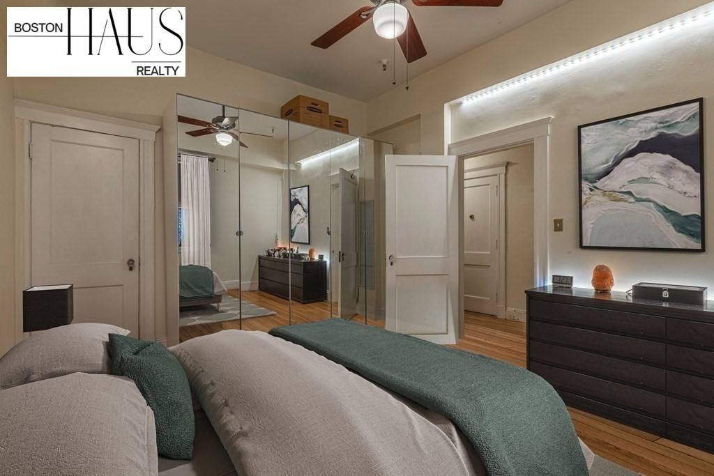 Condo for rent at 250 Commonwealth Ave #1F, Boston, MA 02116