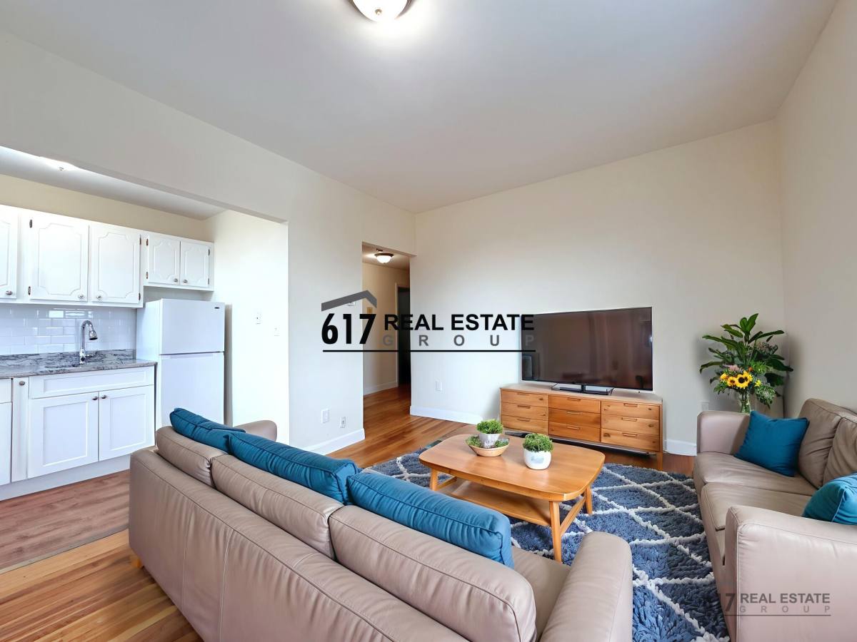 Apartment for rent at 64 Brighton Ave #404, Allston, MA 02134
