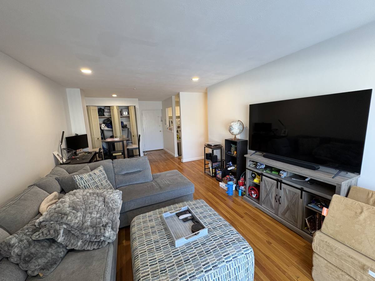 Apartment for rent at 6 Gilson Rd #18, Quincy, MA 02169