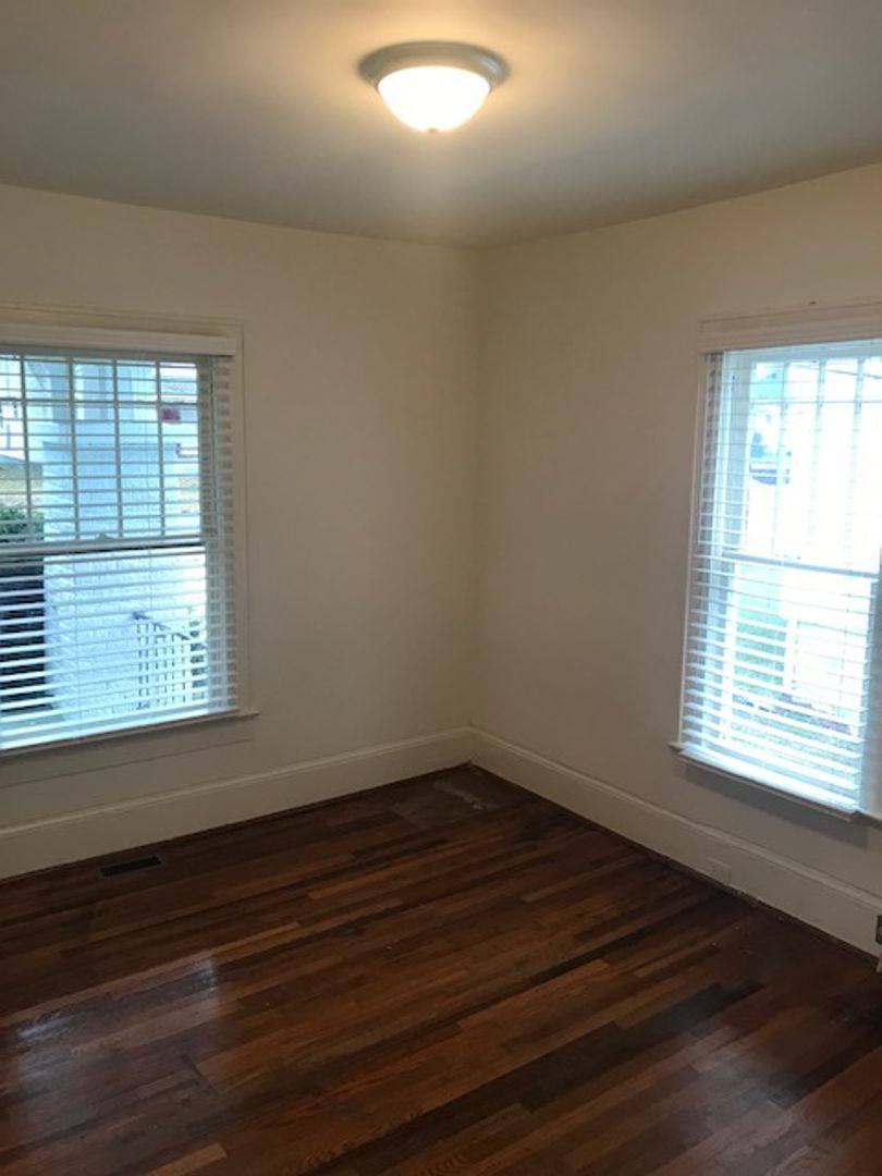 House for rent at 325 Highland Ave, Johnson City, TN 37604